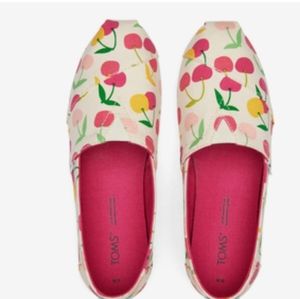 Toms Alpargata Cherries Size 8M